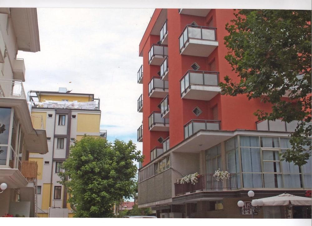 Hotel Darsena Cesenatico Eksteriør bilde