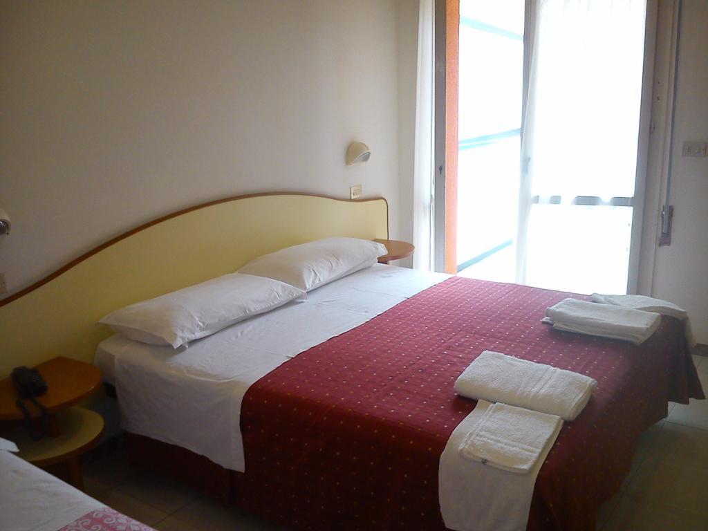 Hotel Darsena Cesenatico Eksteriør bilde