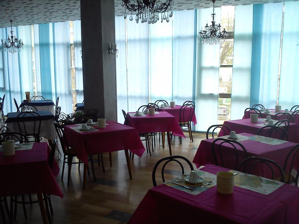 Hotel Darsena Cesenatico Eksteriør bilde