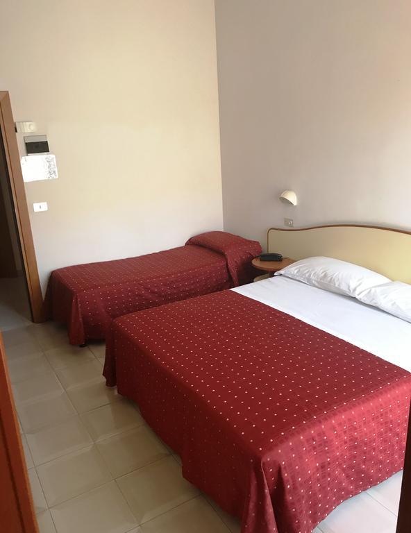 Hotel Darsena Cesenatico Eksteriør bilde