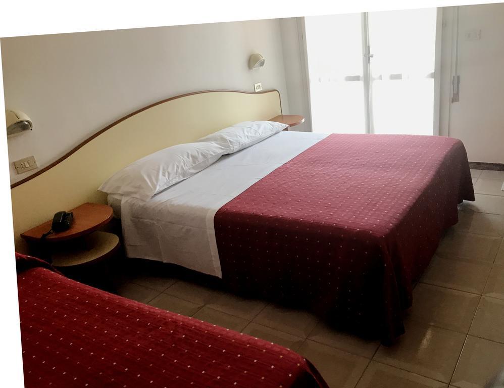 Hotel Darsena Cesenatico Eksteriør bilde